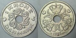 DANİMARKA 1 KRON 1993 DELİKLİ VE KALPLİ PARA.