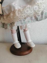 40 cm PORSELEN BEBEK ÖRGÜLÜ SAÇLI GÜLÜMSEYEN BEBEK ÇOK TATLI KUSURSUZ GÜZEL STAND SATIŞ DIŞI