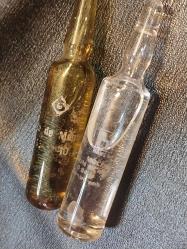 Eczacılık,  İlaç Ampulleri,  Koleksiyonluk,  dekorluk..büyük boy..8,5 cm.