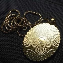 Eysell Sedef Carving Cameo Kolye