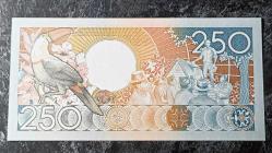 Surinam 250 Gulden 1988
