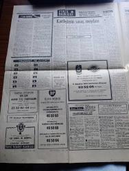 Halka ve Olaylara Tercüman Gazetesi - Turkish Newspaper - 10 Ağustos 1969 - Celal Bayar boynumda idam halkası bileklerimde kelepçe taşırken bile kimseye yalvarmadım dedi - Celal Bayar kızım Nilüfer Gürsoy bir hasım gibi çalışamaz dedi - Bu Nilüfer Gürsoy'un YTP'ye girmeyeceğine delil sayıyor - üniversitelerle polis çatışması değil Beyazıt meydanı film için harp meydanı oldu Fotoğraf - paralı askerler filminde Tony Curtis Beyazıt'ta Fotoğrafı - Üçüncü müze soyguncusu Mithat Eraslan da Edirne'de yakalandı - Borsalar Birliği Başkanı Sırrı Enver Batur yakında yeni seçime gidilecek dedi - daktilo'da 5 dünya rekoru kırdık - sözün kısası yazan Rauf Tamer - Mustafa Kemal Karabekir yazan Ahmet Kabaklı - kardeşlerin savaş meydanı yazan Celal Yardımcı - Rıfkı Alkan jokey kulübünü itham etti - Mithatpaşa stadını Galatasaray ve İstanbulspor aydınlatacak - Beşiktaş'ın yeni golcüsü Nihat Yayöz'ün sarı kırmızı renklere hıncı var Fotoğrafı - basketboldaki başarımız Polonya'yı 98 49 yendik - at yarışı