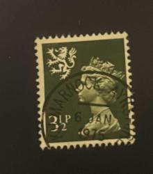 İngiltere Pulu - England Stamp - Postadan Geçmiş Pul Filateli - 1975 damgalı - KRALİÇE II. ELIZABETH TEMALI PUL,  3 1/2 PARA - YABANCI PULLAR -NOSTALJİK DOĞUM GÜNÜ HEDİYESİ