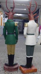 Üniformalı Dekoratif (Protokol) Geyik Heykel Modelleri. Çok Renkli, Alçı-Polyester. Büyük Boy/2 Adet. (19x30x135 cm) NOT: Geyik Heykelleri Kırılgan Olduğu İçin Satışımız İstanbul Sınırları İçinde Geçerlidir.