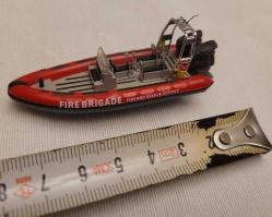 LOT.12 » KOLEKSİYONDAN MAKET SÜRAT TEKNESİ.