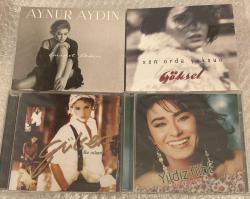 Göksel Sen orda yoksun Gülşen Be Adam EMANET BEDEN  AYNUR AYDIN Yıldız Tilbe Papatya Baharı 4 CD  SIFIR JELATİNLİ AMBALAJINDADIR