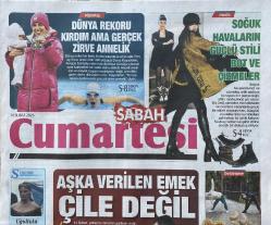 14 Şubat 2026 SABAH CUMARTESİ GAZETESİ Doğum Günü Gazetesi (14.02.2026) Doğumgünü Hediyesi | Sıradışı Hediye | Özel Gün Hediyeleri | GAZETE ARŞİVİ | Yüzücü Deniz Kayadelen : DÜNYA REKORU KIRDIM AMA GERÇEK ZİRVE ANNELİK | Esma Ezmeci : AŞKA VERİLEN EMEK ÇİLE DEĞİL | Sağlığın Kodları Kan Değerlerinde Gizli | UĞULTULU TEPELERDE GÖSTERİŞ VAR RUH YOK