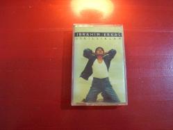 İBRAHİM ERKAL SIRILSIKLAM KASET