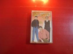 MÜSLÜM GÜRSES AZER BÜLBÜL MUSTAFA KESER YİNE DÜŞTÜN AKLIMA YAR KASET