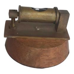 Ahşap kaideli, minyatür su terazisi 3x4