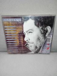 CD Ahmet Kaya dosta düşmana karşı albümü. Orijinal sarı bandrollü dönem baskı albüm. dinlemeyi etkilemeyen çizikler var sorunsuz çalışıyor.