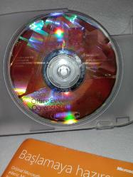 Microsoft Office ev ve öğrenci sürümü 2007. Orijinal. Kutusu sağlam. Disk 10 üzerinden 9. Cd key mevcut fakat kullanıldı mı bilmiyorum, koleksiyon amaçlı satılıktır.