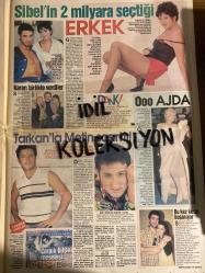 HAFTA SONU GAZETESİ - DOĞUM GÜNÜ HEDİYESİ (TURKİSH - NEWSPAPER) - TAM TAKIM 20 SAYFADIR - 18 ŞUBAT 1998 - Sayı: 7 -Yusuf Kalyon-Sunay-Sunguray-Alev Çankaya-Arzu Güler-Dilek Özdemir-Tuğba Çamlı-Fırat TUR-Fatih Kısaparmak-Müzzeyyen Senar-Feraye-Ajda Pekkan-Kayahan-Kubat-Levent Yüksel-Nilüfer-Nükhet Duru-Tarkan-Sezen Aksu-Candan Erçetin-Hatemo-Muazzez Ersoy-Sibel Can-Hülya Avşar-Mustafa Sandal-Ebru Gündeş-Ali Erbil-Yılmaz Erdoğan-Nazan Öncel-Akrep Nalan-Hakan Ural-Nazım Hikmet-Edip Akbayram-Serdar Ortaç-Hakan Peker-Tuğba Ekinci-Hande Ataizi-Sevim Emre-Orhan Gencebay-Hazal-Renault-Gülben Ergen-Çetin-Göksel-Kaya Çilingiroğlu-Ercan-Gülşen Bubikoğlu-Tarık Tarcan-Emel Sayın-Hamdi Yasaman-Salih Keçeci-Mustafa Doğan-Orsel Sonat-Hadi Çaman-Sema Örnek-Altan Karabulut-Mete Özdemir-Rober Hatemo-Ateş Çelik-Mükerrem-Hülya Avşar-Zehra Celal Avşar-Yılmaz Erdoğan-Meltem Cumbul-Burak Kutlu-Behzat Uluğda-Rutkay Aziz-Halil Ergün-Türkan Şoray-Nafize Banu Güler-Turgut Özal-Ahmet Sanal-Zeki Müren-Müjdat Gezen-