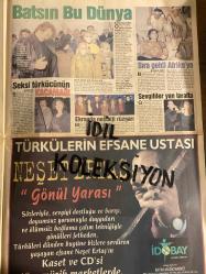 HAFTA SONU GAZETESİ - DOĞUM GÜNÜ HEDİYESİ (TURKİSH - NEWSPAPER) - TAM TAKIM 20 SAYFADIR - 18 MART 1998 - Sayı: 11 -Tarkan-Şebnem Özinal-Salih Keçeci-Nevbahar-Ebru Gündeş-Dilek Ayazoğlu-Zeynep Tunuslu-Filiz Kansu-Zeynep Uludağ-Ebru Şimşek-Leyla Adalı-İlhan Şeşen-Burhan Şeşen-Gökhan Şeşen-Nikiforos Metaxas-Can Kozlu-Hasan Esen-Kıraç-Neşe Aksoy-Nihat Doğan-Yeliz Yıldırım-Edip Akbayram-Orhan Gencebay-Batsın Bu Dünya-Sibel Can-Hüseyin Ketenci-Meral Konrat-Nebahat Çehre-Yılmaz Güney-Abdurrahman Keskiner-Eşref Kolçak-Harun Kolçak-Ozan Hanım-Pakize Suda-Pınar Aylin-Mert Tokatlı-Ferda Anıl Yarkın-Şebnem Dönmez-Altan Karabulut-Tekin-Özlem Tekin-Cenk Eren-Aylin Coşkun-Hakan Şükür-Banş Kocaoğlu-Safiye Soyman-Pınar Eliçe-Fırat Tur-Niran- Salih Keçeci-Uğur Bey-Faruk Süren-Ajda Pekkan-Şevki Yılmaz-Sevda Demirel-Sibel Gökçe-İbrahim Tatlıses-Suat Ekiz-Emel Sayın-Kerem Alışık-Buket Saygı-Ayşenur-Merih Ermakastar-Engin Şenkan-Şevket Çoruh-Deniz Akkaya-Suat Kızıl-İhan Kapro-Hale Soygazi-Banu Alkan
