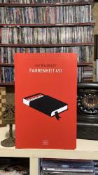 Fahrenheit 451