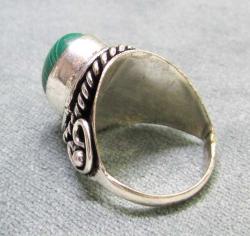 DoĞaL MALAHİT TaŞLı GÜMÜŞ YÜZÜK....