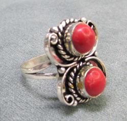 DoĞaL MERCAN TaŞLı GÜMÜŞ YÜZÜK....