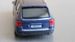 2010 PORSCHE CAYENNE S TURBO AZUL  SIFIR  HİÇ KULLANILMAMIŞ  DÖKÜM 1/72 ÖLÇEK KOLEKSİYON ÜRÜNÜ ÇOK ÇOK NADİR