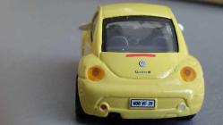 1998 WOLKSVAGEN NEW BEETLE  DÖKME DEMİR  SIFIR  HİÇ KULLANILMAMIŞ   1/72 ÖLÇEK KOLLEKSİYON ÜRÜNÜ ÇOK ÇOK NADİR