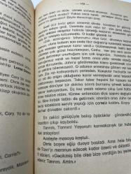 ÇATI ( FLOWERS IN THE ATTİC )