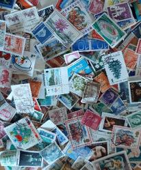 LOT.16 » 750 adet damgalı dünya pulları lotu- bol çeşitli