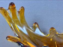 Amber Işıltısı: 1960’lar Mid-Century Modern Geyik Boynuzu Formlu Heykelsi Murano Cam Meyvelik