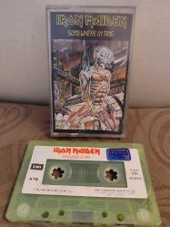 Iron Maiden - Somewhere in Time  -  1987 Türkiye Basım Kaset Albüm - Kağıtlı