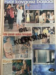 HAFTA SONU GAZETESİ - DOĞUM GÜNÜ HEDİYESİ (TURKİSH - NEWSPAPER) - TAM TAKIM 20 SAYFADIR - 2 EYLÜL 1998 - Sayı: 35 -Seda Sayan-Soner-Ateş Çelik-Özer Ahıska-Erol Atar-Rıdvan Kılıç-Sinan Engin-Mahsun Kırmızıgül-Emrah-Kaya Ererez-Hande Ataizi-Barış Kocaoğlu-Cem Yılmaz-Şebnem Ferah-Ahmet Kaya-Orhan Gencebay-Özlem Uçar-İlhan İrem-Ceyda Düvenci-Kaan Girgin-Mustafa Doğan-Ebru Gündeş-Kerem Alışık-Nazan Şoray-Sibel Turnagöl-Hakan Alkoç-Müslüm Gürses-Elvan Aktan-Muhterem Nur-Feyhan Koksalan-Aysu Başar-Ebru Destan-Pınar Aylin-Huysuz Virjin-İbrahim Tatlıses-Nadide Sultan-Beyaz-Türkan Şoray-Şener Şen-Uğur Yücel-Barış Kocaoğlu-Turgul Yazar-İlknur Bozkurt-Yıldıray Gürgün-Ufuk Bigay-Uzay Heparı-Ali Güven-Mine Alan-Cave Behçeban-Özlem Tekin-Zeki Müren-Suat Sayın-Hüseyin Emre-İlhan Gündüz-Orhan Gencebay-Ahyan Güçlücan-Ahmet Kaya-Nalan-Mehmet Söğütoğlu-İbrahim Erkal-Songül Karli-Ergün Topaloğlu-Demet Akalın-Mustafa Altıoklar-Fahrettin Aslan-Yeliz Yıldırım-Feyhan Köksalan-Barış Manço-Lale Manço-Gülben Erge