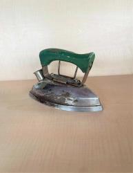 ANTİKA ELEKTRİKLİ ÜTÜ TERZİ MALZEMESİ