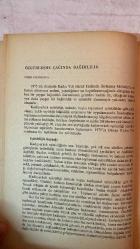 TÜRK DİLİ, AYLIK DİL VE YAZIN DERGİSİ -  MAYIS 1976 SAYI: 296 - ÖMER ASIM AKSOY: ILIMLILIK DEVRİMCİLİKLE BAĞDAŞMAZ - MUSTAFA ŞERİF ONARAN: AYDEMİR'İN ÖLÜMÜ - BERKE VARDAR: SÖZCÜK ÜRETİMİNDE YENİ BİR AŞAMA - SAMİ N. ÖZERDİM: YANILTICILAR - ÖZER OZANKAYA: ÖZGÜRLEŞME ÇAĞINDA BAĞIMLILIK - CEMİL YENER: FUZULİ'DE İNSAN VE HOŞGÖRÜ - EMİN ÖZDEMİR: SÖZ VARLIĞIMIZ NASIL DEĞİŞİYOR (DEĞİNİLER-DÜZELTİLER) - FAZIL HÜSNÜ DAĞLARCA: YURTTAŞLIK YERYÜZÜNCE YURTTAŞLIK - MEHMED KEMAL: BİRLER SENİ - METİN ELOĞLU: VARIĞ - MEHMET SALIHOĞLU: BİTMEYEN TÜRKÜ - HALİL UYSAL: BİR YALNIZLIK TÜRKÜSÜ - İSMET KEMAL KARADAYI: GÖZLEM - ŞEVKİ ALTUÇ: OĞUL - CEVDET KUDRET: KARAGÖZ METİNLERİ III - NECATİ CUMALI: GENÇLİK BERBERİ - S. T. ULÇUGUR: KARANLIĞA KALMAK - SAFFET ÖZCAN: YİTİK ARAYAN ADAM - MUZAFFER UYGUNER: ELİF DİYE BİR TÜRKÜ - HİKMET DİZDAROĞLU: 