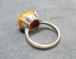 SeCCaR KAYA DaMLa KEHRİBAR TaŞLı GÜMÜŞ KADIN YÜZÜĞÜ....