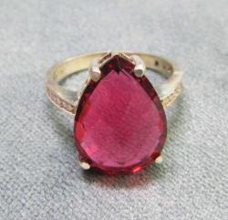 LAL KUVARS TaŞLı GÜMÜŞ KADIN YÜZÜĞÜ....