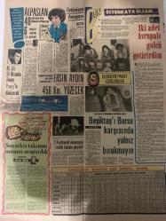 TERCÜMAN GAZETESİ - DOĞUM GÜNÜ HEDİYESİ (TURKISH NEWSPAPPER) - 12 MART 1976 - SADECE DÖRT SAYFADIR -Yavuz Donat-Ahmet Kabaklı-Rauf Tamer-Lütfi Doğan-Kemal Ilıcak-Cemil Altan-Berin Beydağı-Kemal Belgin-Muhammed Ali-Jimmy Young-Kemal Delgin-Aydın Irgen-Güven Taner-CHP İçinde Sol İkiye Ayrıldı-6 Ok Nereye Bakıyor-Baykalcılar Genel Merkezi Deleceğiz Diyor-Korgeneral Göksaran Görevinden Alındı-Demirel Bu Memleketi Masa Başında Almadık Dedi-Angolada Kadınlar Irz Düşmanı 17 Kübalı Askerin Kurşuna Dizdi-Sevgili Peygamberimizin Ebedi Risaleti-Döviz-Kırık Dökük-Kadınlarımız-Toplumun Başarısızlığının Sebebi Kadınlara Gösterdiğimiz Kayıtsızlıktır-Ceytaş Yönetim Kurulu Başkanlığından-CHP İçine Sol-Demirel-12 Marttan Kalan Sözler-Dıştaki-12 Politikacı 900 PTT İşçisi Greve Başladı-Kaddafi Kendisini Devirmek İsteyenleri Ele Geçirmek İçin Çakal İle Anlaştı-Vefat-Cemil Altan-Vefat ve Başsağlığı-Berin Beydağının Ölümü-Alpaslan 40 Günden Beri İdman Yapmadan 6 Maçta Başarı ile Oynadı-M Ali 30 Nisanda Jimmy