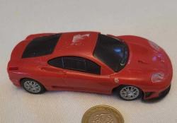 KOLEKSİYONLUK MODEL ARABA. ESKİLERDEN. UCUZ.