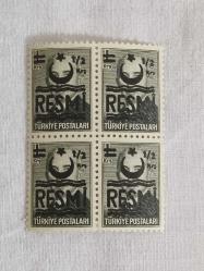 PUL0317-TÜRKİYE CUMHURİYETİ 1957 İNÖNÜ  PULLARI**ÜZERİ SÜRŞARJLI 4 LÜ BLOK RESMİ PULLAR---1 KURUŞ-1/2