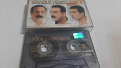 TÜRKÜLÜ YÜREKLER 3   CAM BASKI KASET