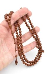 Sistemli Sığırcık Kesim 99 luk Açık Kahverengi Toz Kehribar Tesbih