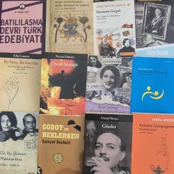 Edebiyat İnceleme ve Tiyatro Kitapları Mezatı