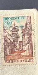 Fransa Pulu - France Stamp - Mektup Zarfından Kesilmiş /Postadan Geçmiş Pul Filateli -  Damgalı - Riquewihr Alsace Köyü Kapı Kulesi Temalı Pul, 0.90 PARA - YABANCI PULLAR -NOSTALJİK DOĞUM GÜNÜ HEDİYESİ