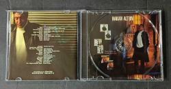 SADECE KUTU VE KARTONETTİR * KORAY AVCI * HAKAN ALTUN * YARALI BİR AŞKIN ÖYKÜSÜ