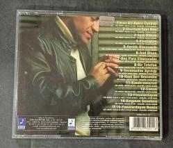 SADECE KUTU VE KARTONETTİR * KORAY AVCI * HAKAN ALTUN * YARALI BİR AŞKIN ÖYKÜSÜ