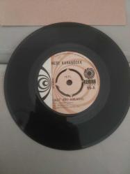 45 lik neşe Karaböcek dönem plaklar