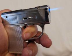 SAATLİ TABANCA ÇAKMAK. SIFIR. HİÇ KULLANILMADI. NADİR. UYGUN FİYATTAN. SAATİ DAKİK ÇALIŞIYOR.