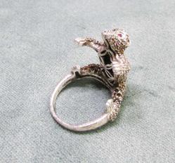 MiNiK MAYMUN FiGüRLü GÜMÜŞ KADIN YüZüĞü...925 Ayar