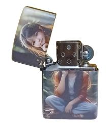 Düşünen Kız Zippo Tarzı Benzinli Çakmak Siyah