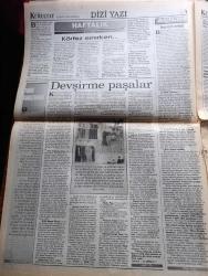 Büyük Kurultay Gazetesi - Turkish Newspaper - 9 Şubat 1998 - Susurluk adına ihanet çemberi - Ebulfez Elçibey ittifakla yeniden genel başkan seçildi - Azerbaycan'da AHCP rüzgarı fotoğraf - Türkmenlerin Hakkı garantiye alınmalı - memura grev hakkı verilmeli - Doğu Türkistan'da 192 Türk idam edildi - büyükelçiler MHP'yi ziyaret etti - memura sendika yasasını MHP yakın takibe  aldı - DHKPC'liler devlete isyan bayrağı açtılar - özel tim'de bıyık operasyonu - madalyalı tek ülke Türkiye - tarihi konuşturmak yazan Mustafa Buhan - Yunanlı interneti işgal etti - Azerbaycan cumhurbaşkanı Haydar Aliyev Bakü Ceyhan boru hattı için teminat verdi - Dev Sol militarlığı tarafından katledilen Nihat Uygun rahmetle anıldı fotoğraf - ülkücü gözüyle Susurluk ve değerlendirmesi - ölümünün 6. Yıldönümü dolayısıyla Türkmen şairi  Mehmet İzzet Hattat - Atatürk ve maske olarak kullananlar - Din eğitimine Danıştay darbesi - Kürt vatandaşlarımıza Apo kin kustu - Şanar Yurdatapan'a 10 ay hapis fotoğraf