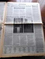 Büyük Kurultay Gazetesi - Turkish Newspaper - 9 Şubat 1998 - Susurluk adına ihanet çemberi - Ebulfez Elçibey ittifakla yeniden genel başkan seçildi - Azerbaycan'da AHCP rüzgarı fotoğraf - Türkmenlerin Hakkı garantiye alınmalı - memura grev hakkı verilmeli - Doğu Türkistan'da 192 Türk idam edildi - büyükelçiler MHP'yi ziyaret etti - memura sendika yasasını MHP yakın takibe  aldı - DHKPC'liler devlete isyan bayrağı açtılar - özel tim'de bıyık operasyonu - madalyalı tek ülke Türkiye - tarihi konuşturmak yazan Mustafa Buhan - Yunanlı interneti işgal etti - Azerbaycan cumhurbaşkanı Haydar Aliyev Bakü Ceyhan boru hattı için teminat verdi - Dev Sol militarlığı tarafından katledilen Nihat Uygun rahmetle anıldı fotoğraf - ülkücü gözüyle Susurluk ve değerlendirmesi - ölümünün 6. Yıldönümü dolayısıyla Türkmen şairi  Mehmet İzzet Hattat - Atatürk ve maske olarak kullananlar - Din eğitimine Danıştay darbesi - Kürt vatandaşlarımıza Apo kin kustu - Şanar Yurdatapan'a 10 ay hapis fotoğraf
