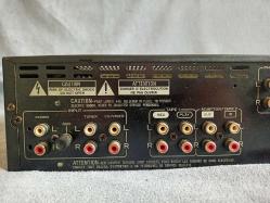 pioneer stereo amplifier sa-750 (amfi - made in japan) (sorunsuz çalışıyor, yalnız son fotoğrafta işaret ettiğim yerde hafif bi göçük var)