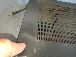 pioneer stereo amplifier sa-750 (amfi - made in japan) (sorunsuz çalışıyor, yalnız son fotoğrafta işaret ettiğim yerde hafif bi göçük var)