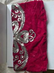 el işi  pulla işlenmiş yastık başı 1 adet 20x40 cm